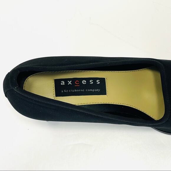 Axcess Mover Black Pumps Size 8 Fabric Upper Leather lining Closed Squared Toe - Picture 9 of 16